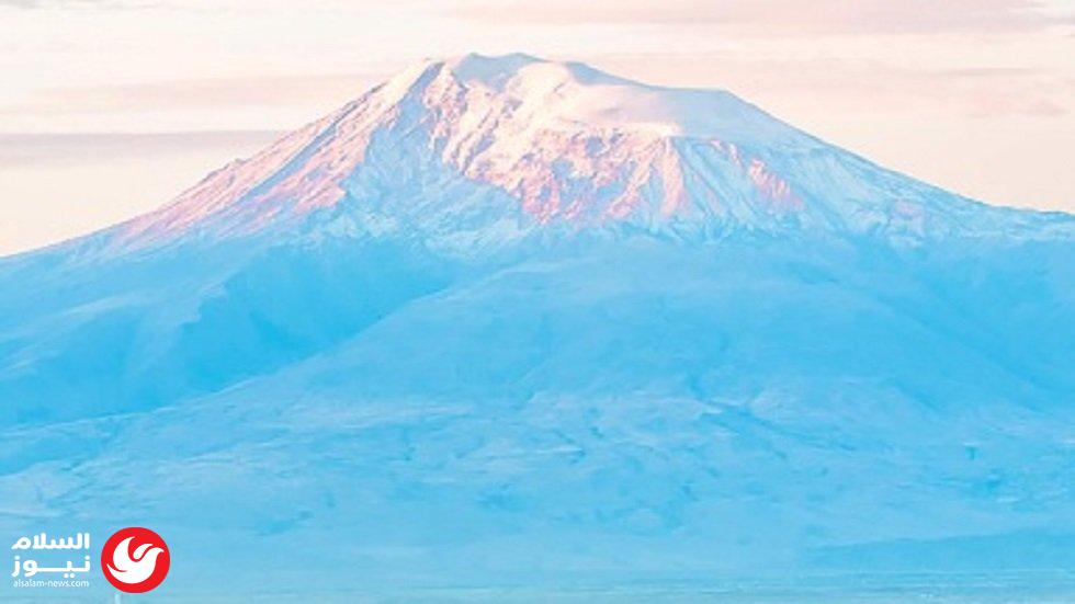 خبير يفند مزاعم اكتشاف سفينة نوح: سياحة ربحية لا حقائق علمية