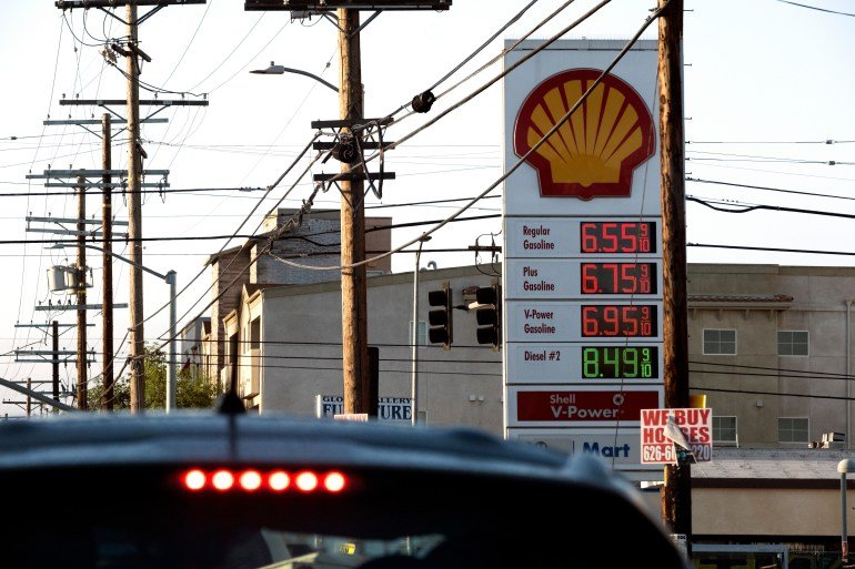 Gas