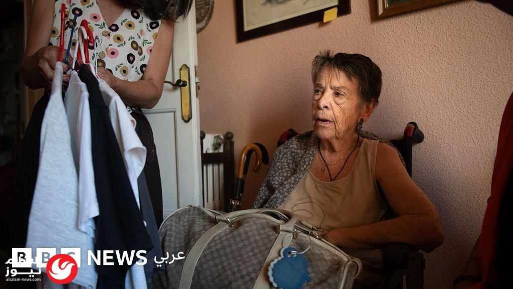 أزمة السكن في إسبانيا: وفاة مسنّة بعد إخلائها القسري تشعل الشارع وتُعجل بانتخابات مبكرة