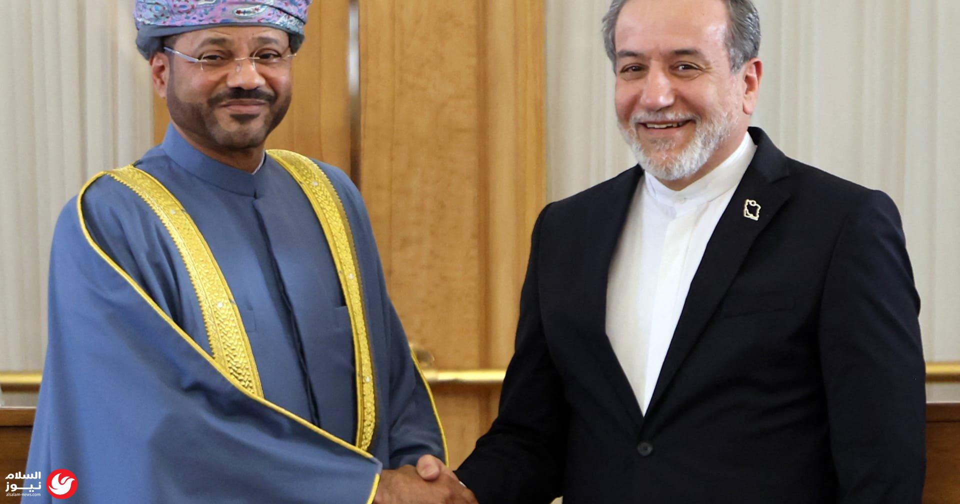 مساعٍ عُمانية لتهدئة التوترات: بحث استئناف الحوار وأمن الملاحة في مضيق هرمز مع إيران