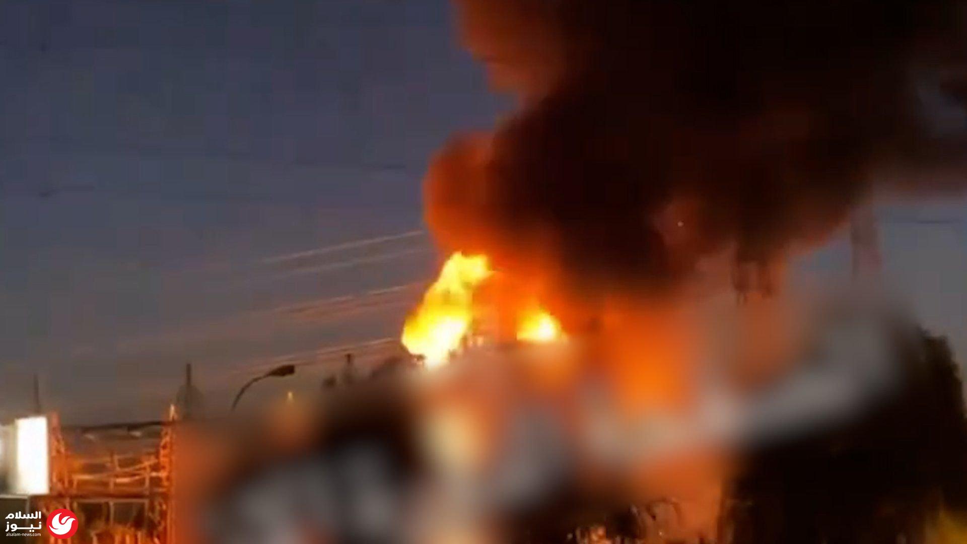 انفجارات غامضة تثير الذعر وتخلف حريقاً في مصفاة نفط بالعاصمة بغداد